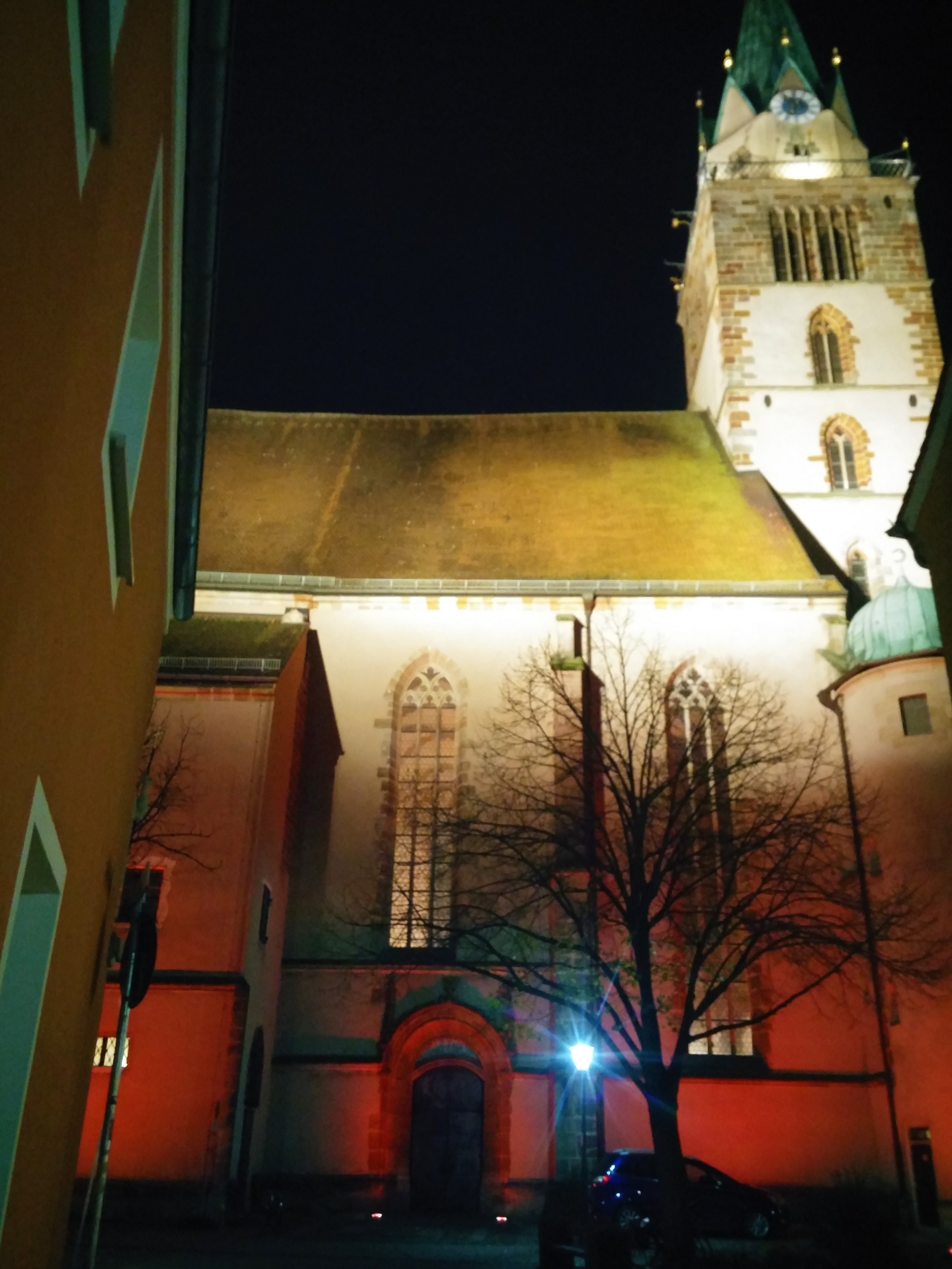 Münster St. Johannes am Red Wednesday 2019, Foto kb
