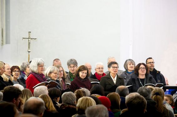 Adventssingen am 1. Advent 2023 in der Christuskirche mit Sopran und Tenor der Kantorei